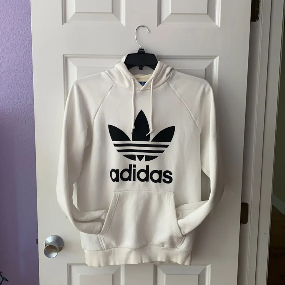 Cozy Adidas hoodie - Picture 1 of 4